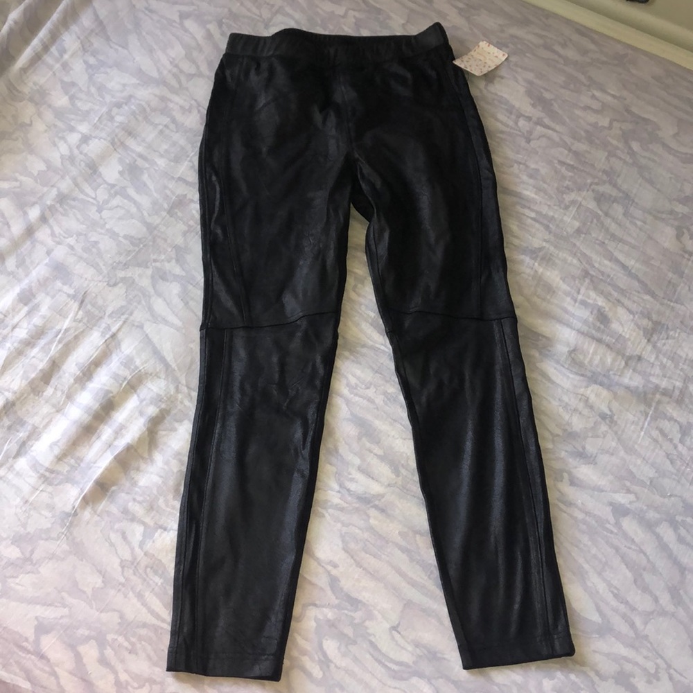 Free people soft faux leather leggings NWT